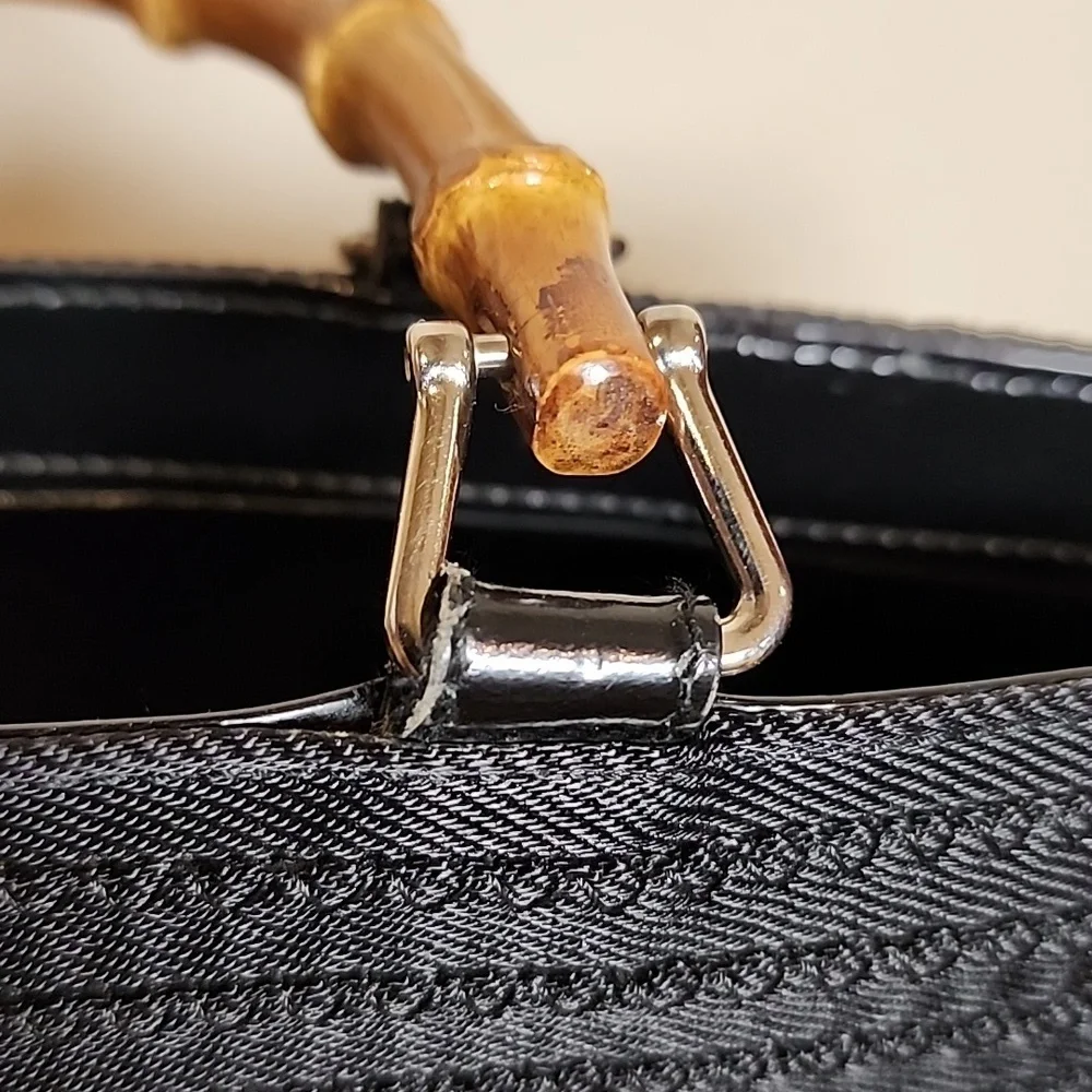 Gucci Tote With Bamboo Handles And COA - Picture 10 of 15